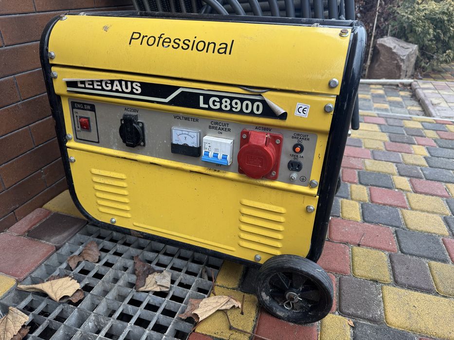 Генератор б/у. 3 кВа