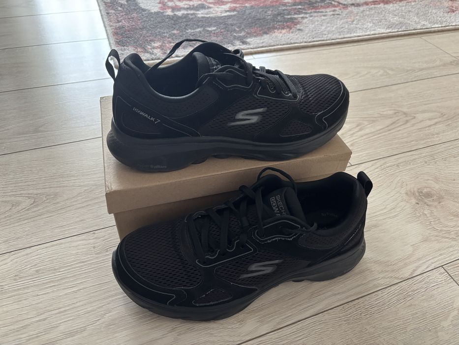 Buty skechers go walk 7 rozmiar 43
