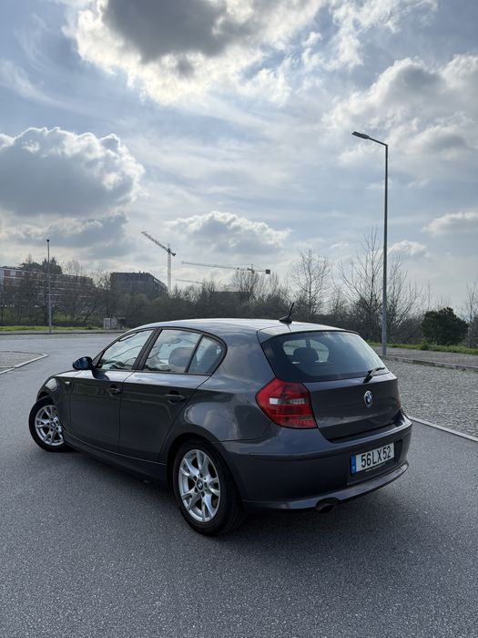 BMW 118d 143cv 2007 – 5 portas – Extras M – Bancos aquecidos – GPS