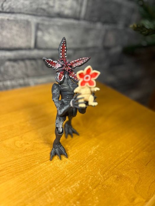 Дивні дива /очень странные дела . Демогоргон