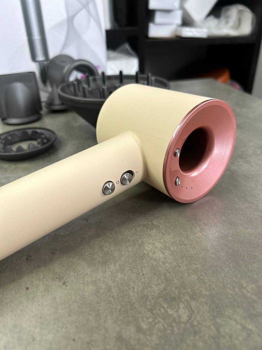 Фен Dyson Sakura (Ceramic Pink) з іонізацією, 1 насадка, новинка