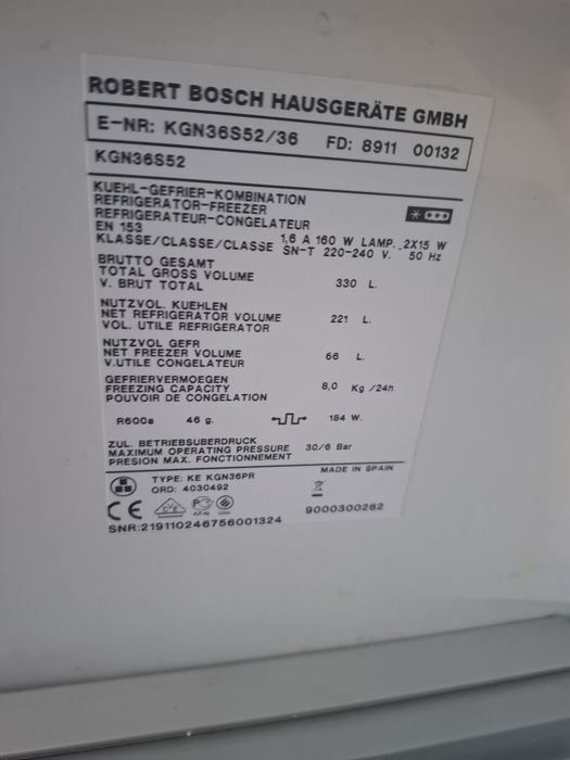 Bosch części lodówka czerwone drzwi