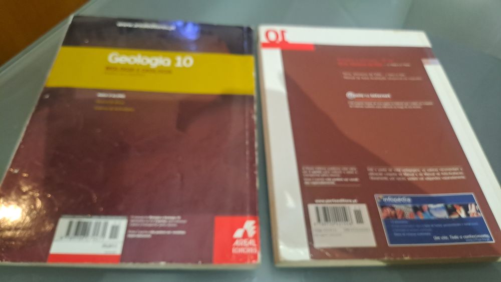 Manuais Biologia e Geologia 10