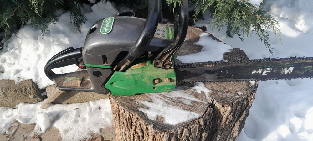 Бензлпила Grunhelm 3квт