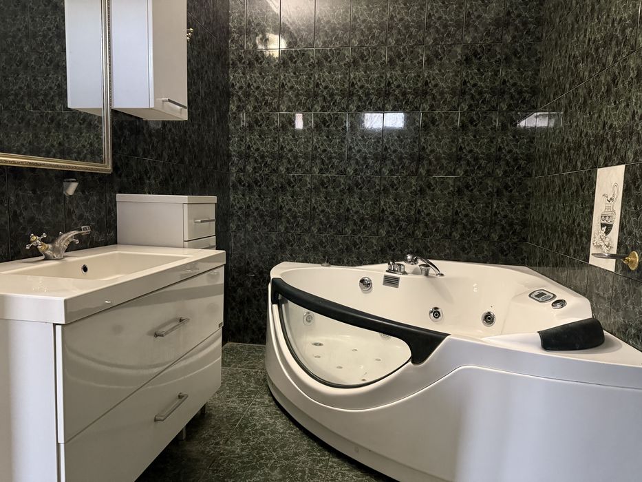 Під Києвом!с.Крюківщина/Продаж Будинку-414м2/12соток/без Комісії