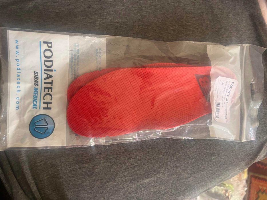 Ортопедические стельки New Balance. Новые. 43/44