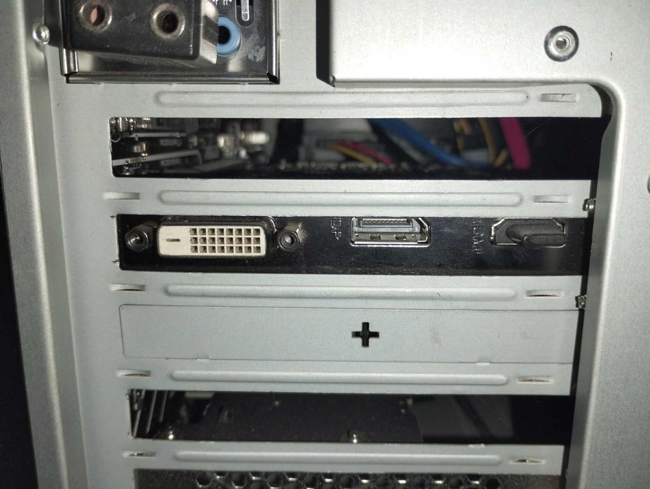 Видео карта GTX Geforte 1060  6Gb  192bit