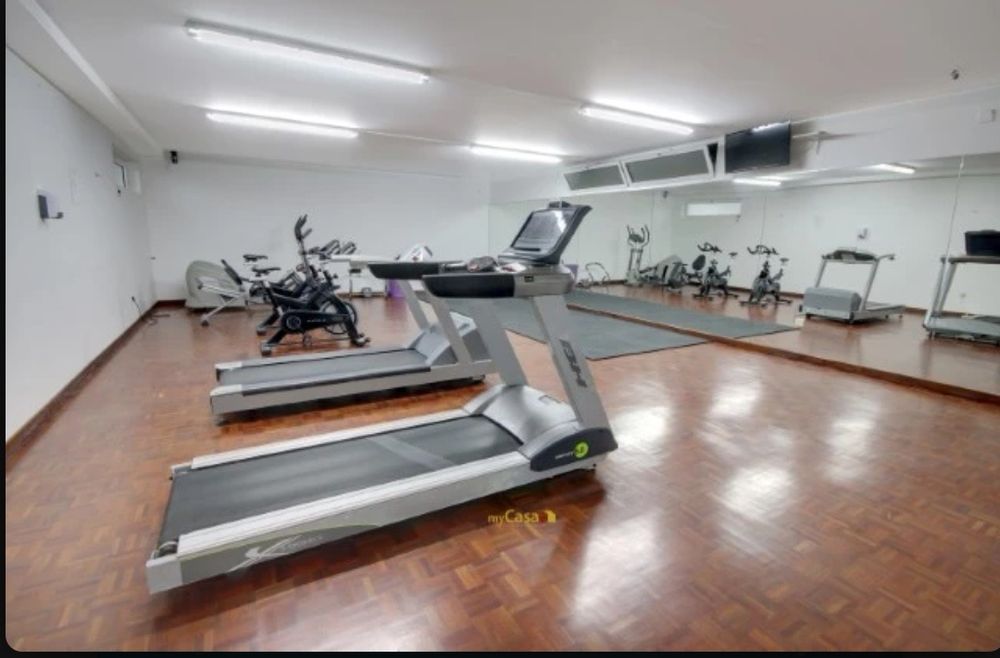 Apartamento duplex  em condomínio fechado