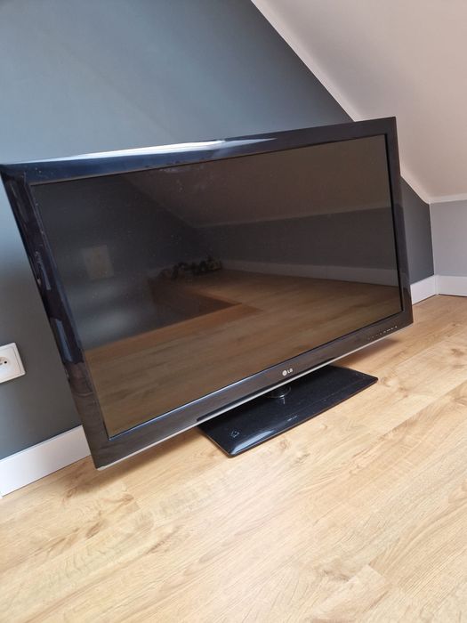 Telewizor LG 42 Cale