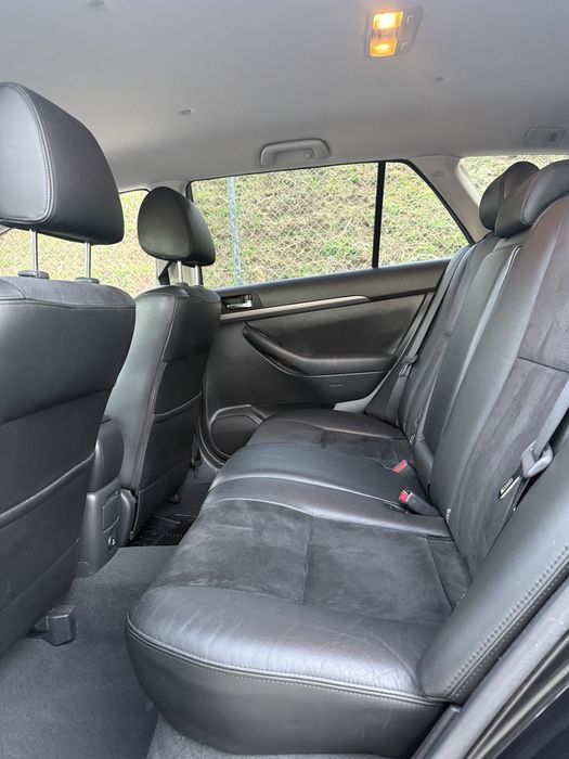 Toyota Avensis 2.2 D-4D D-CAT | 1 Dono | Nacional