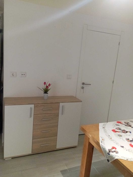 Garagem transformada em T2