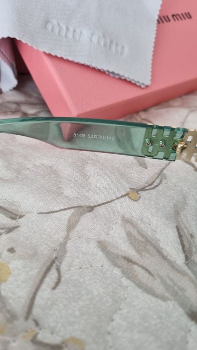 Óculos de sol Miu Miu
