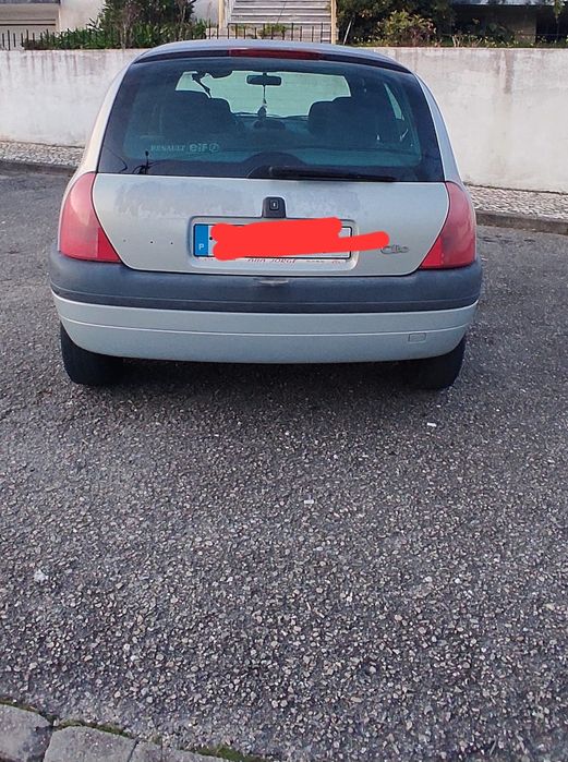 Renault Clio 1.2 RN Gasolina – 500€