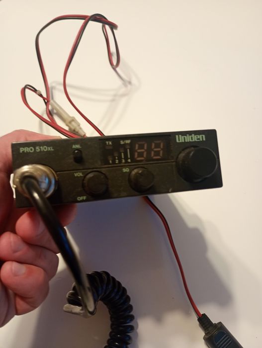 Cb radio uniden 510