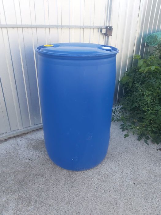 Beczki plastikowe 220 l