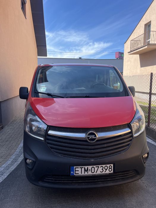 Opel Vivaro trafic Brygadówka 6osobowa Stan BDB