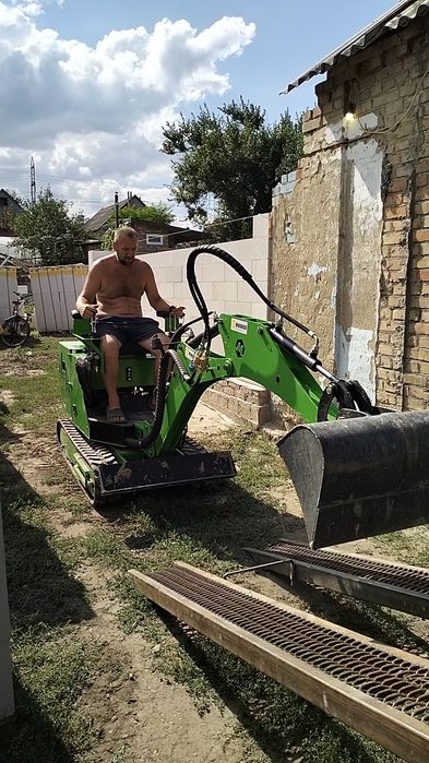 Услуги миниэкскаватора