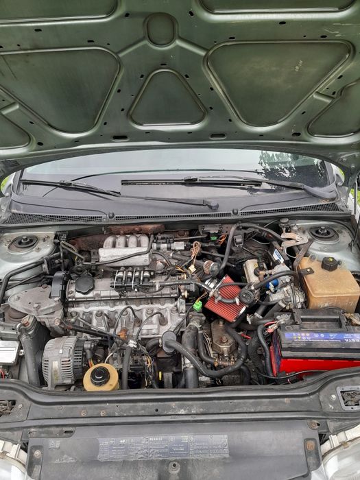 Рено Лагуна avtomat