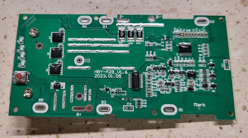 Milwaukee M28 płytka pcb bms