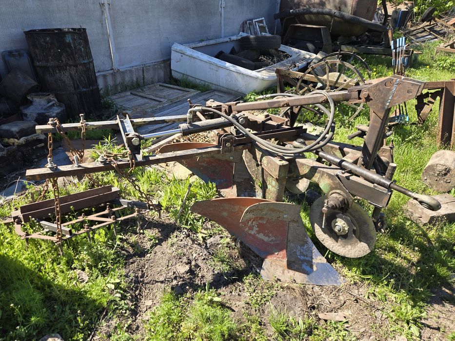 Плуг двокорпусний Unia Grudiadz/Bomet/Wirax 2-30