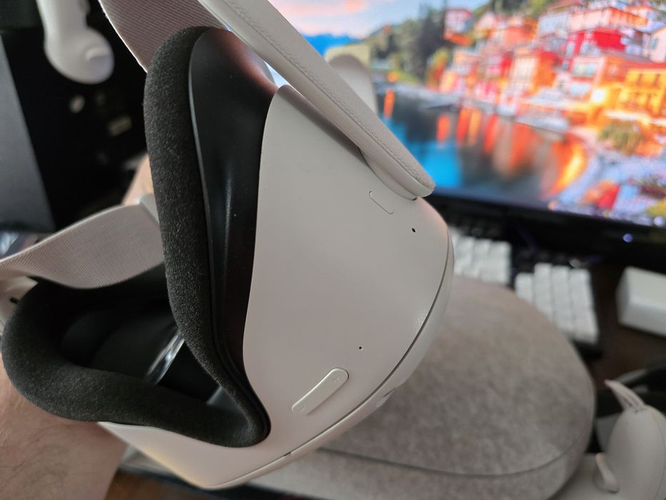 Окуляри віртуальної реальності Meta Oculus Quest 2 128ГБ