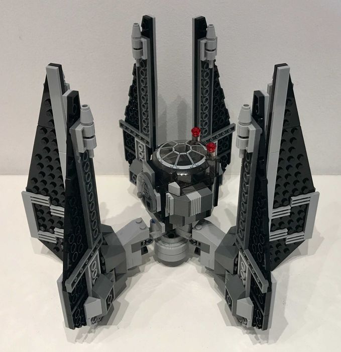 LEGO Star Wars 8087 TIE Defender 2010
