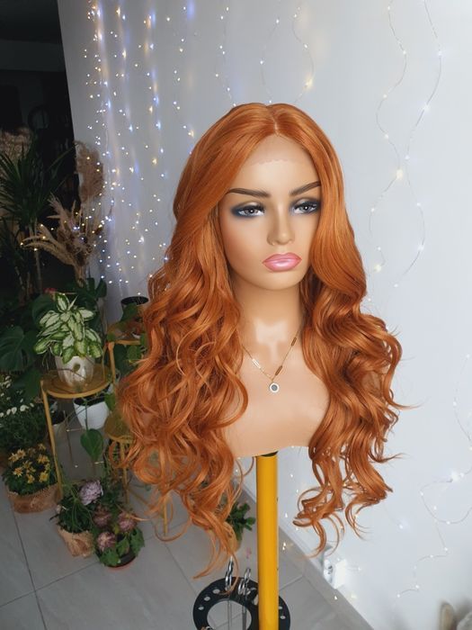 Zjawiskowa ruda długa peruka fale loki naturlana fryzura Sylwia
