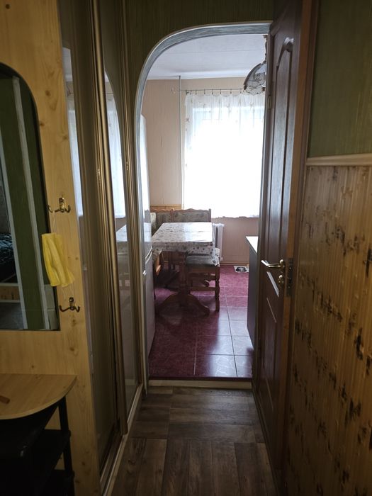 Продам 1 к 2/9 1 Тавріческий Карбишева