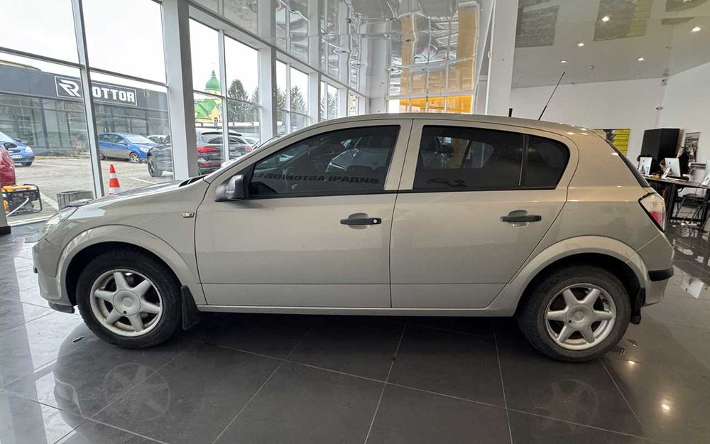 Opel Astra 2005 року