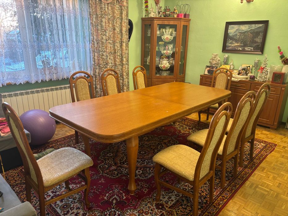 Stół do jadalni + 8 krzeseł