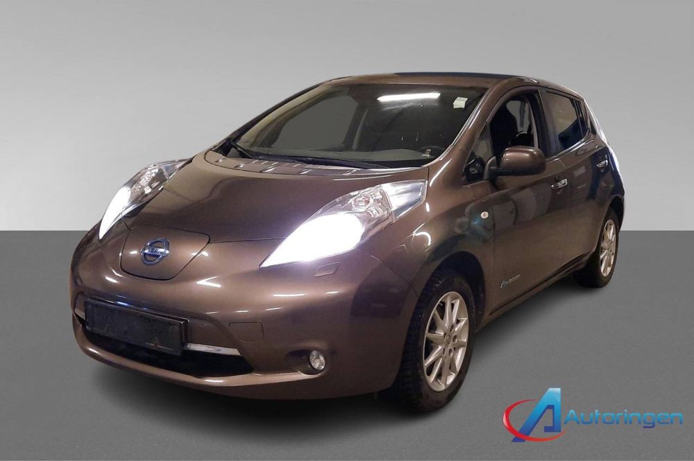 Нісан ліф 2016 рік Leaf