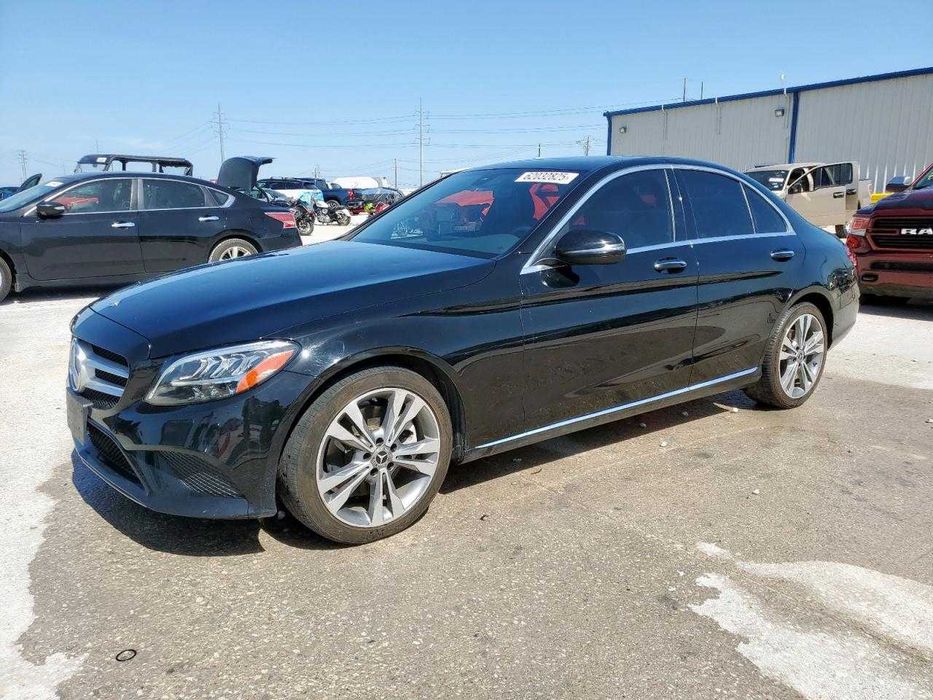 Mercedes Benz C300 2019