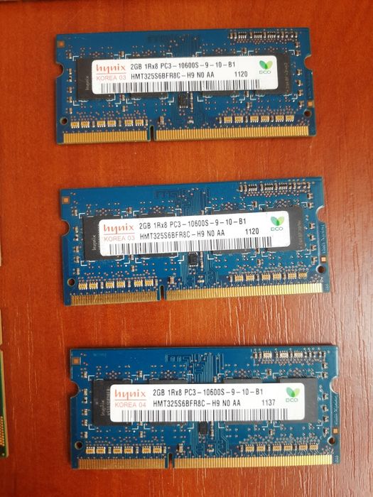 Память Elite Team Group 4gb DDR3, жёсткий диск Seagate 250гб  ноутбук