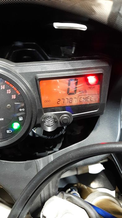 GSXR 750 versão aniversário 20 anos gsxr