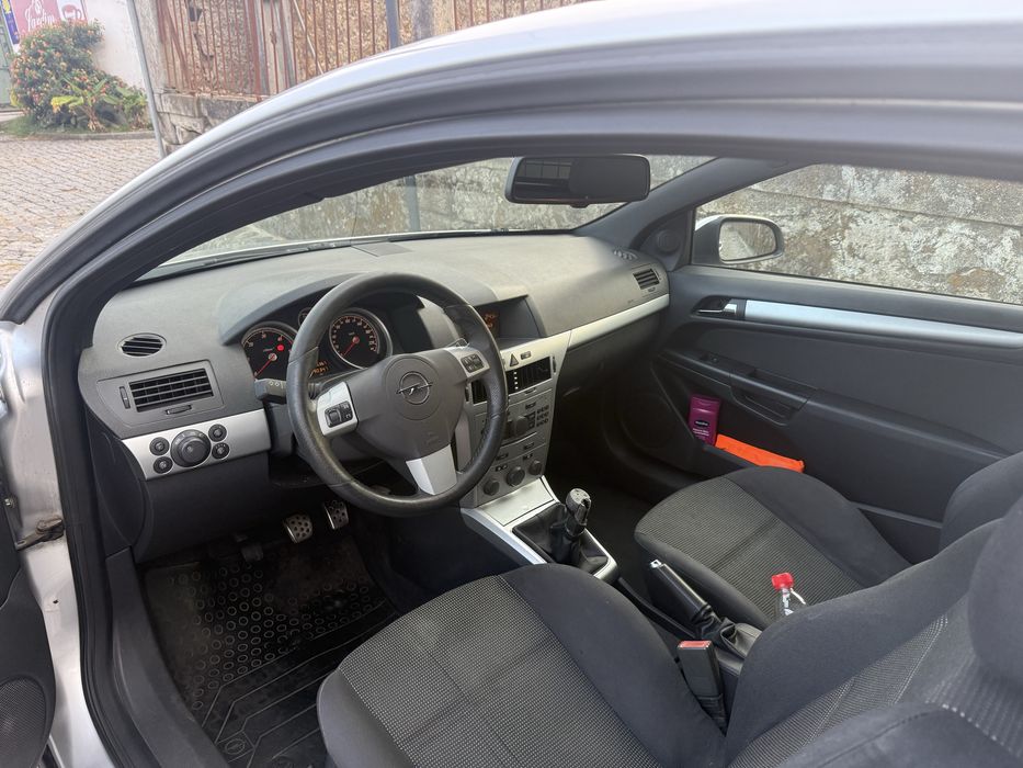 Opel astra 1.7 GTC