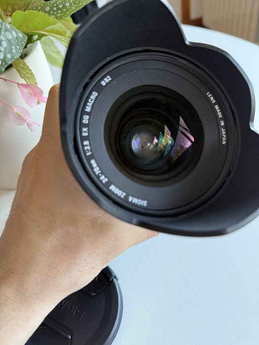 Sigma 24-70mm f2.8 EX DG Macro (Nikon F)