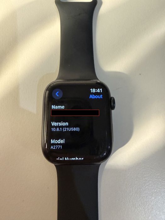 Apple Watch Series 8 (45mm, GPS) Midnight Aluminum — zestaw z pudełkiem