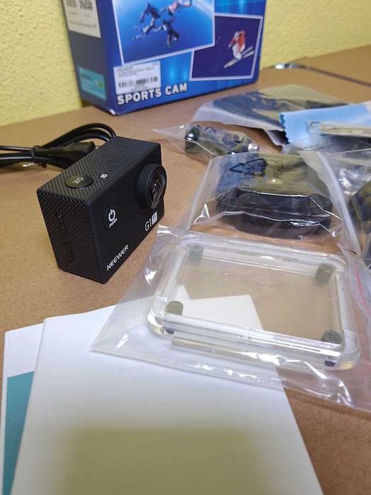 Câmara de Ação Desportiva Neewer G1 4K Ultra HD WiFi + Kit Acessórios NOVO