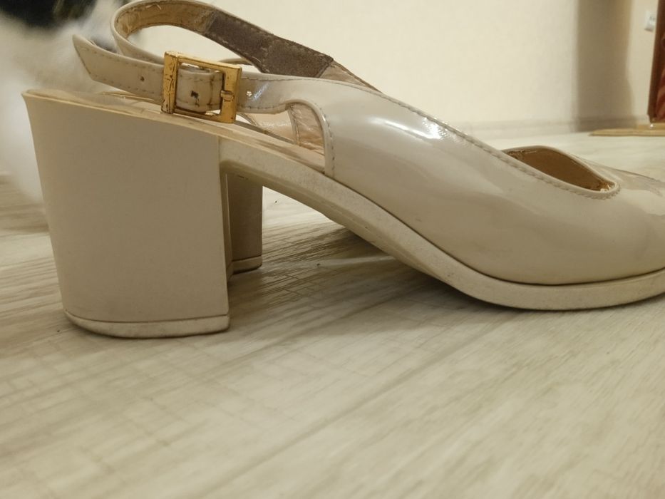 Босоножки женские 41 размер