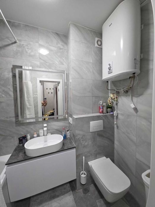 Красивая 1к.квартира с новым ремонтом на Сахарова+гараж