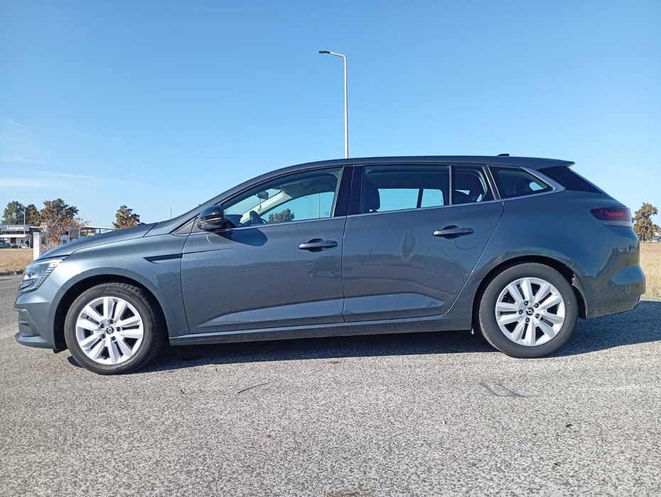 RENAULT MÉGANE 1.5 BLUE dCi – 2024 — photo 4