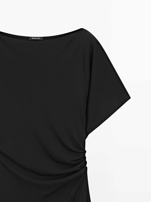Sukienka średniej długości z marszczeniem Massimo Dutti