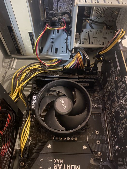 Пк Ryzen5 .1060 . DDR 4 32GB