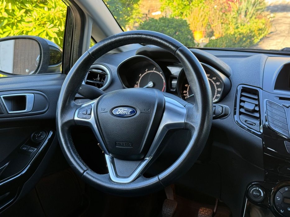 Ford Fiesta Titanium 2015