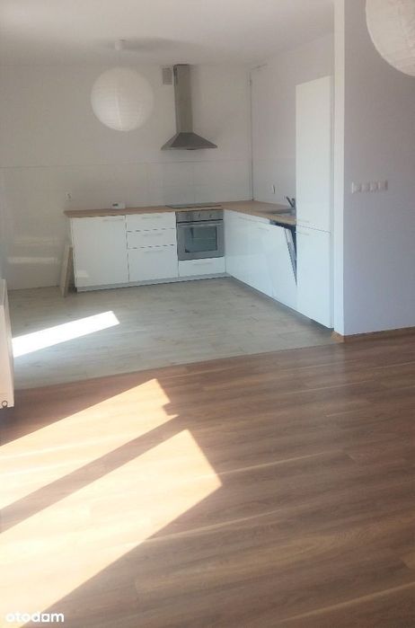 Dom z ogródkiem 70m2, 2 miejsca parking, bezczynsz