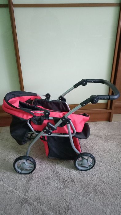 Каляска для ляльки