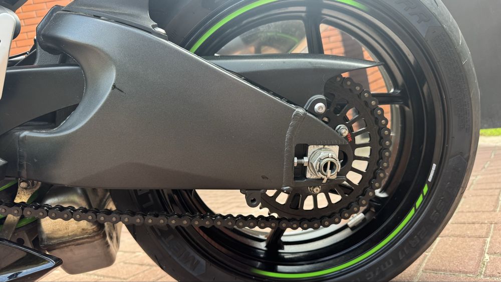 KAWASAKI ZX-6R 2019 рік 16911 пробіг