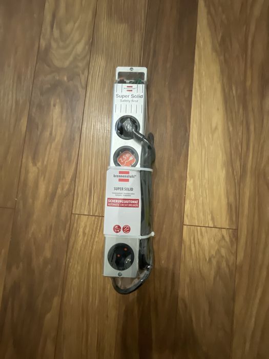 Listwa zasilająca Brennenstuhl Super-Solid 2,5m – Nowa
