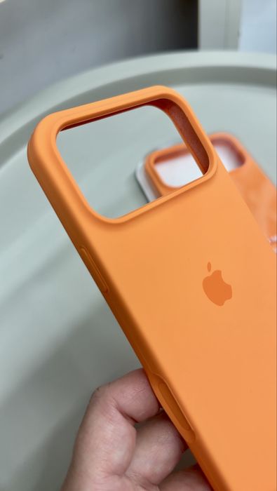 Оранжевий чохол на iphone 17 pro max,  помаранчевий  чохол на айфон, оранжевий чехол на айфон 17 про макс