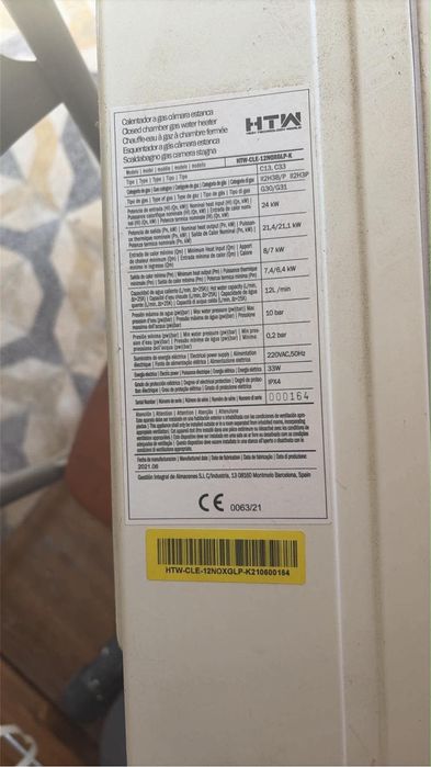 Vendo Esquentador  com ecra tatil